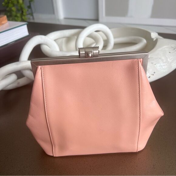 HOBO INTERNATIONAL Pink Leather  Hang Bag Single Handle Top Structured Design. - Picture 3 of 9